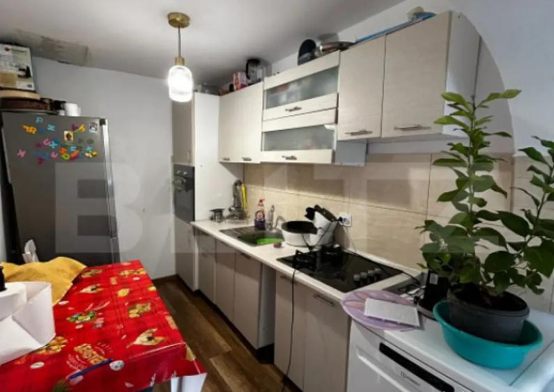 Proprietate cu Poten?ial de Dezvoltare Teren 241 mp + C - 6