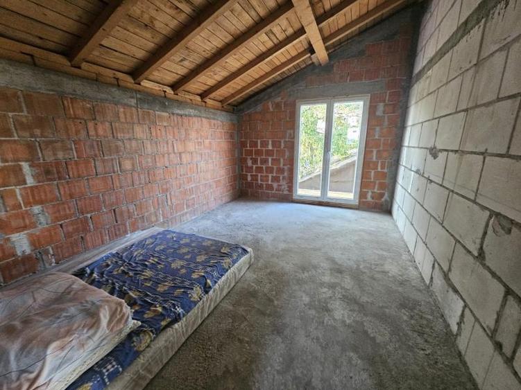 Ciorogarla CENTRAL Casa la Rosu 5Cam+2Bai+3Balc Teren 516mp Intabulata - 14