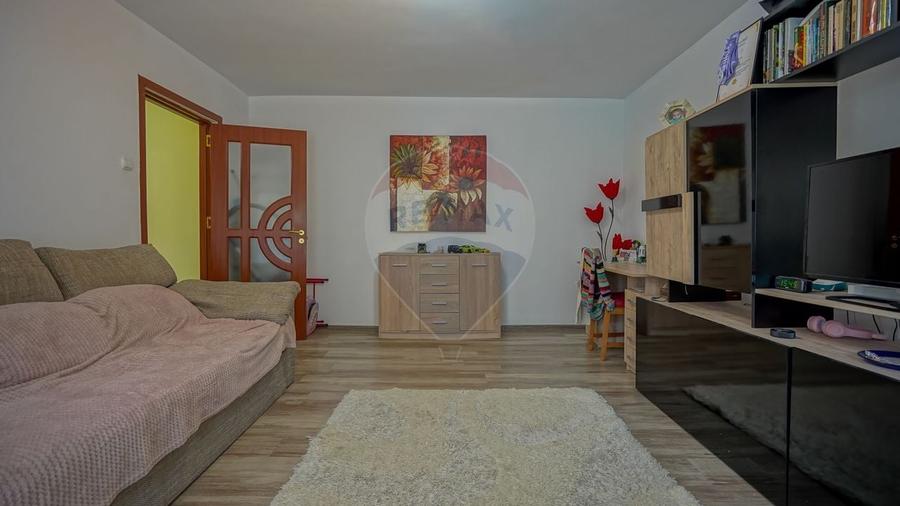 Apartament două camere decomandat la intrare în Răcădău! - 6