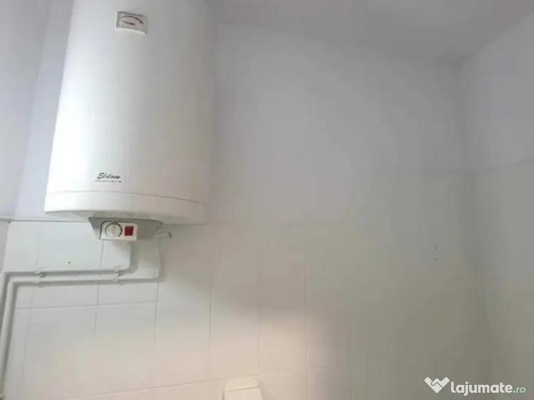 Camera de camin - zona Tractorul(baie si bucatarie) - 3