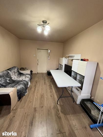 Apartament 3 camere de vanzare Craiova, str. Emanuel Chinezu - 2