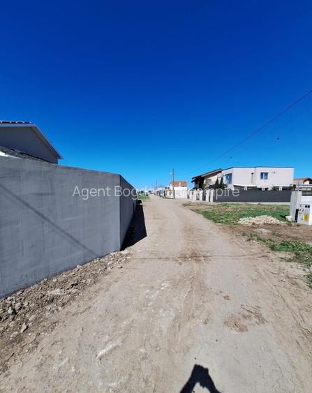 Teren de vanzare in Constanta, Km 5 Comarnic - 1000 mp