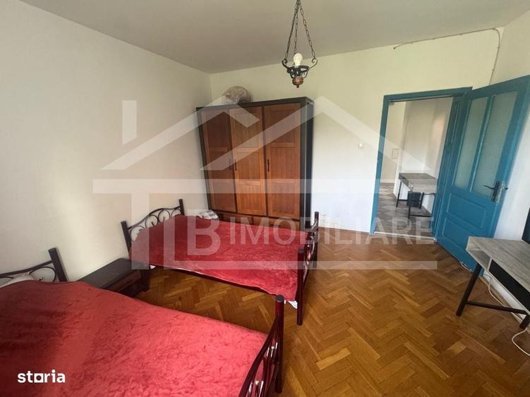 Casă cu 4 camere în Corunca