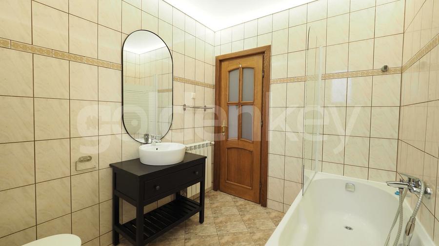 Vila individuala cu 7 camere | piscina | 1000mp teren - 14