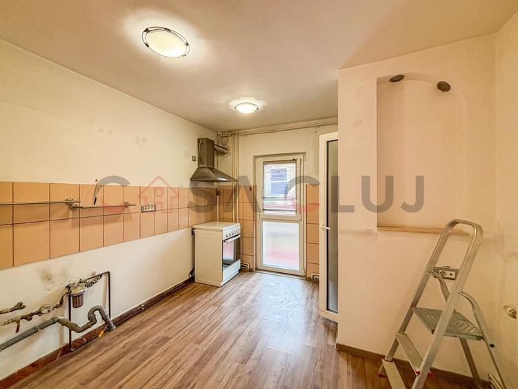 Bloc Izolat - Boxa 10mp - Grigorescu zona Liceului Onisfor Ghibu - 2