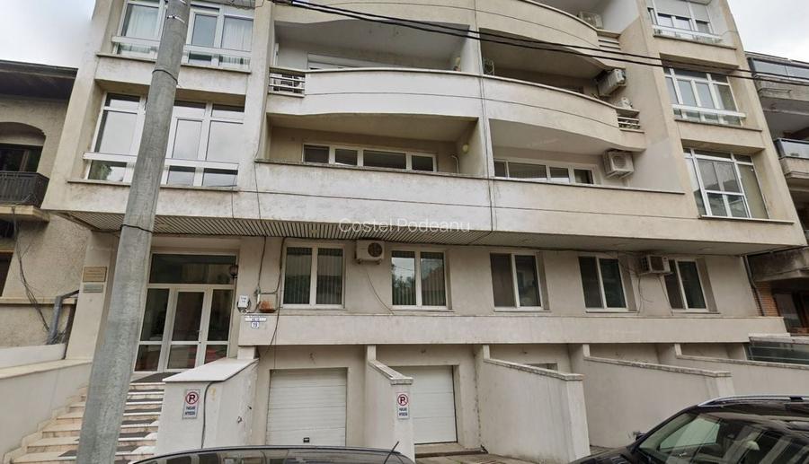 Spatii birouri/clinica in zona Aviatorilor - parter si demisol-350mp