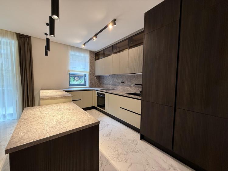 Apartament spectaculos cu gradina si acces direct la piscina–Arca Jolly Village - 5