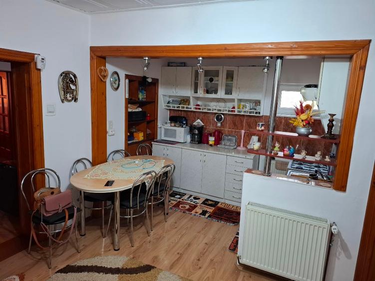 Casă spațioasă in comuna Subcetate, jud. Harghita  - 8