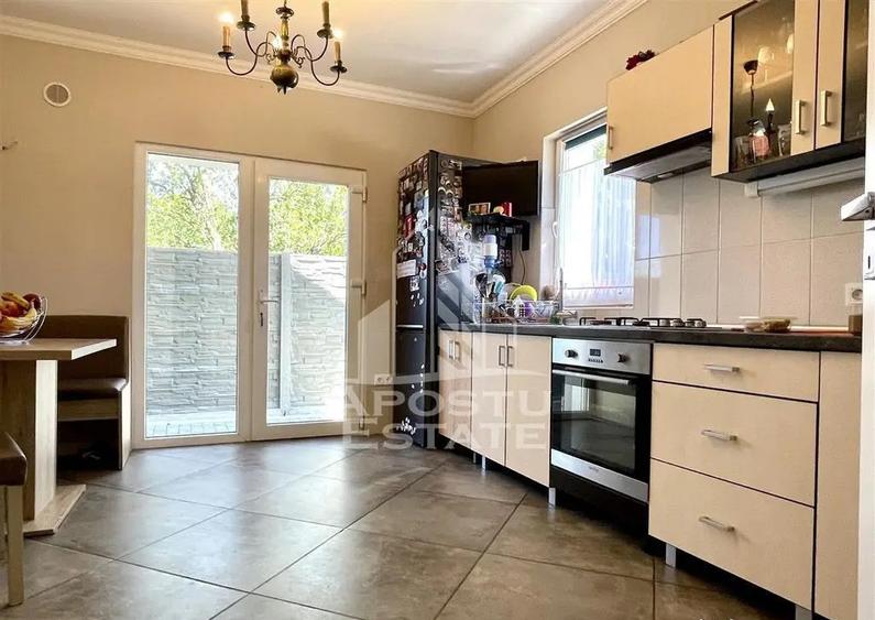 Casa central Dumbravita - 3