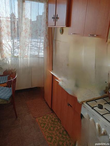 Apartament 2 camere Pia?a Revolu?iei - 4
