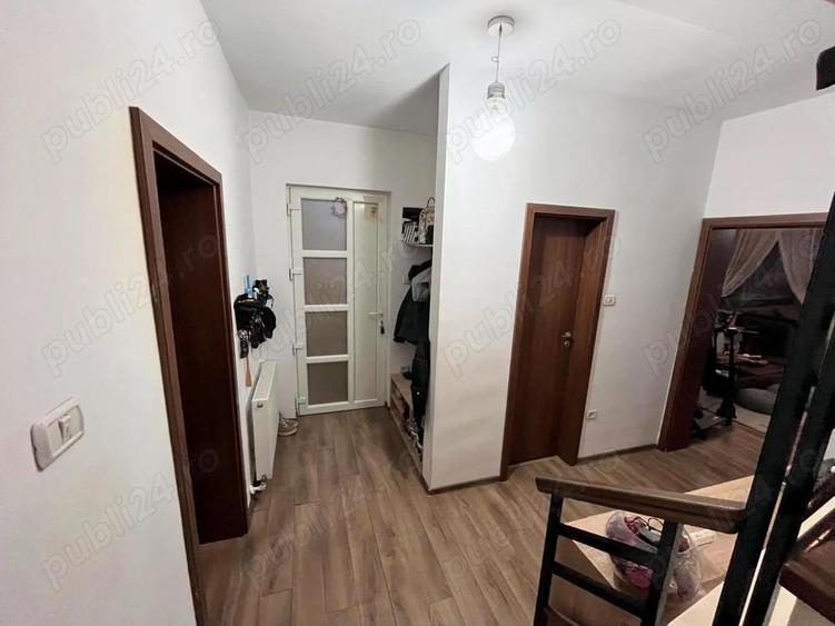 Proprietar vand duplex in Ghiroda, 4 Camere, zona excelenta, 2 Locuri de Parcare ?i AC - 4