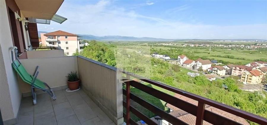 Apartament  4 camere 2 bai si loc parcare zona Valea Aurie - 26