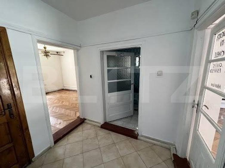 Vila individuala, 190 mp, 8 camere, garaj, curte, zona Lipovei-Timisoara - 1