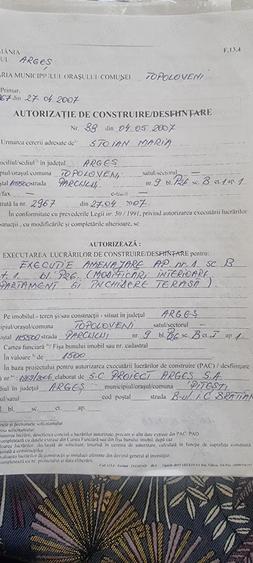 Vand apartament 4 cam. ,Topoloveni, etaj 1, ultracentral, langa Profi - 2