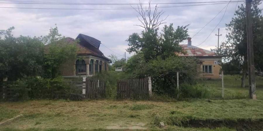 Loc ce vanzare comuna Sarbeni - 1