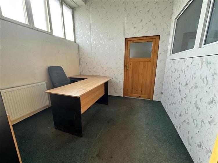 BUHUSI - Hala 507 mp, curte 2107 mp - 13