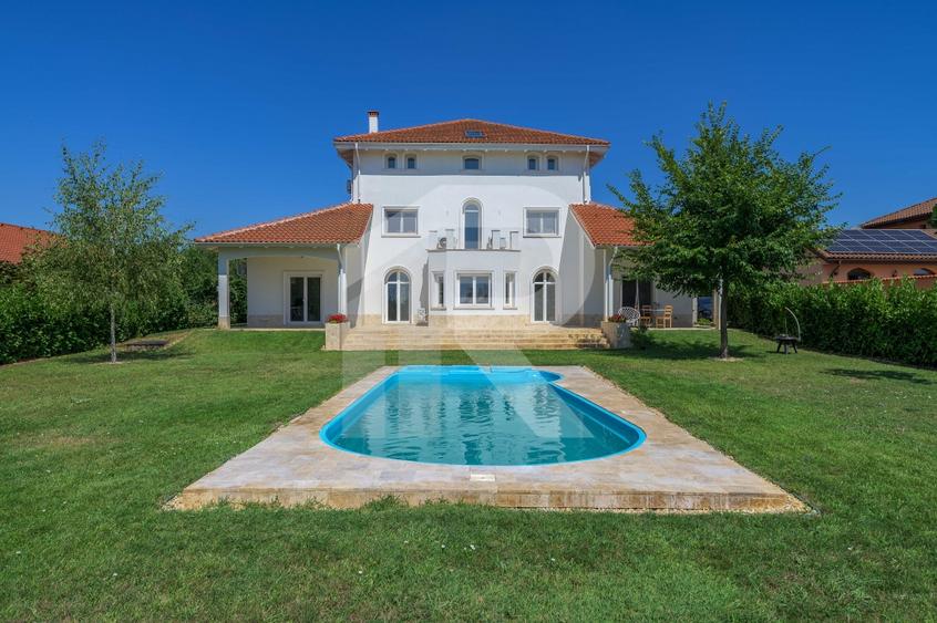 Vila eleganta cu piscina si iesire la Lac – Caciulati, Balotesti - 3