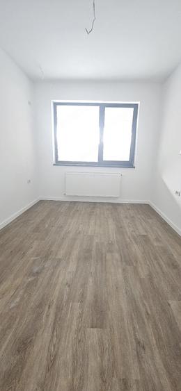 Spatiu parter, stradal, 78 mp ideal pentru birou servicii-parcare inclusa - 8