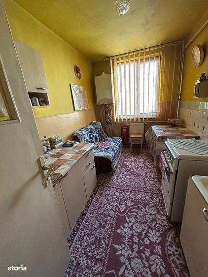 De vanzare 3 camere, 2 bai, doua balcoane, etaj intermediar, 51.000 - 11