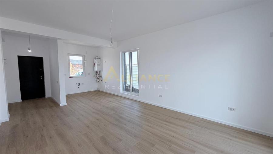 Casa Individuala - 3 camere - 2 bai - 440mp teren - 9