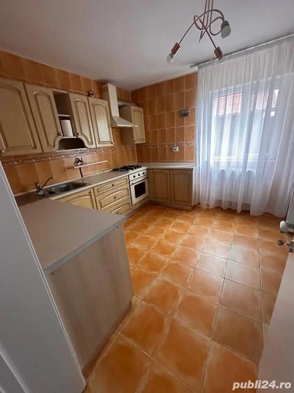 - Casa de inchiriat - - 3