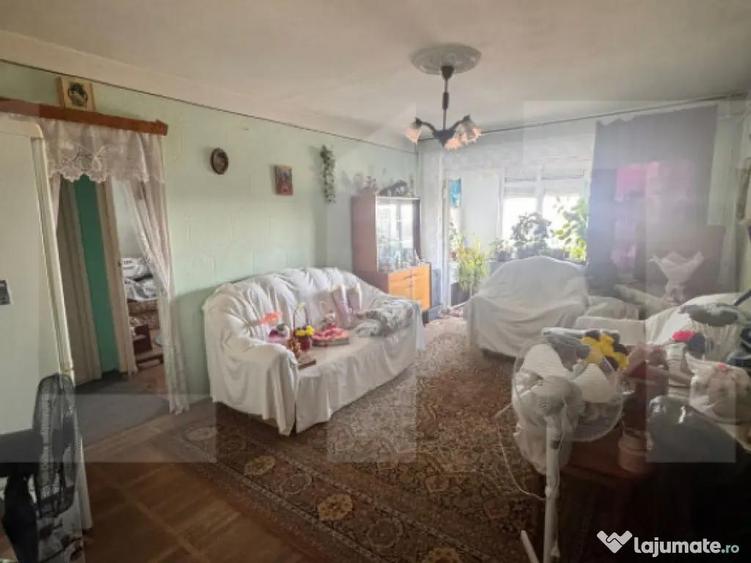 Apartament ultra-central, perfect pentru reamenajare dupa p - 1