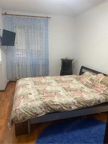 Inchiriez apartament - 2