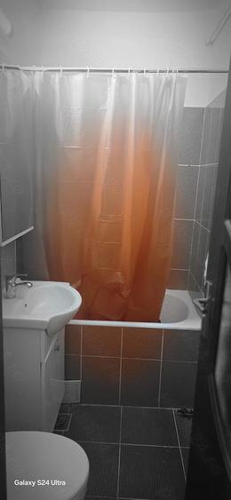 Inchiriez Garsoniera zona Dambu Pietros - 1