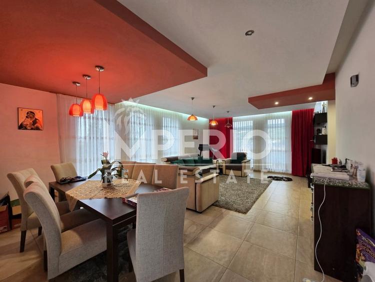 Casa individuala la cheie + garaj, curte spectaculoasa! - 1