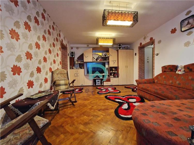 Apartament 3 camere, Tractorul - 1