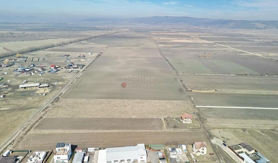 Teren Extravilan, P.U.Z. inceput - 12