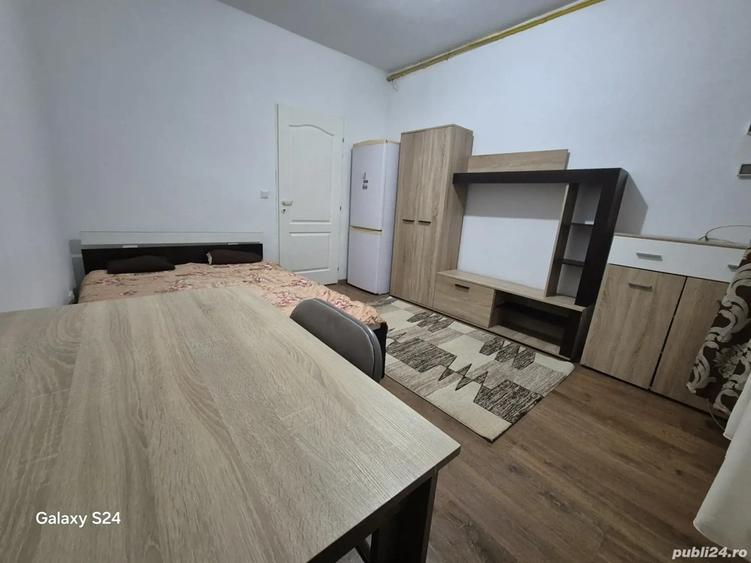 Inchiriez garsoniera Str.Some?ului Bistrita et 2 - 5