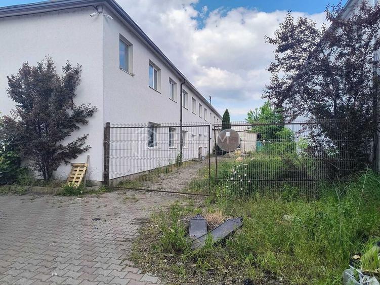 Spațiu industrial, de 1,000 mp, în Mureșeni