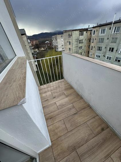 Apartament renovat Stei - 5