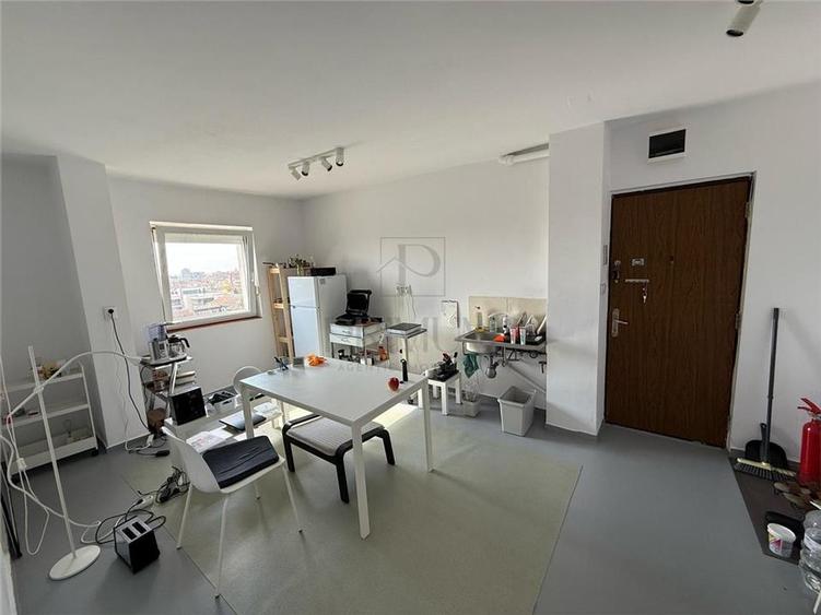 OLIMPIA STADION - BLOC IZOLAT - 3 cam - clima - LIFT - 4