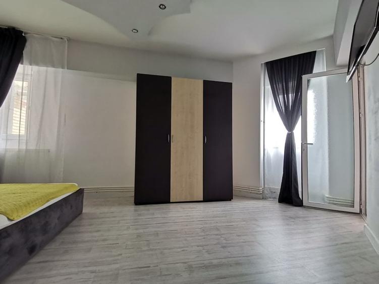 Apartament cu 2 camere circular, mobilat în Tomis II