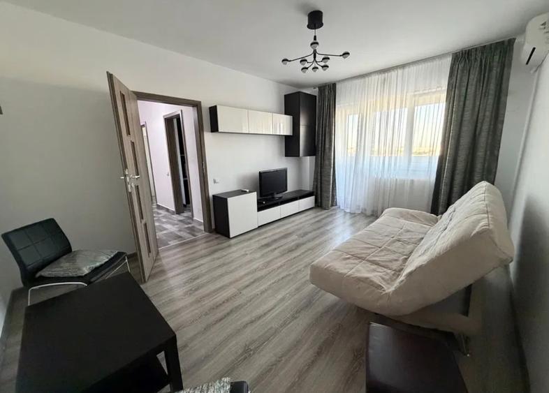 Apartament cu 2 camere decomandat în Păcii