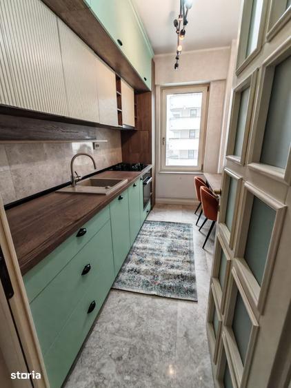 Apartament cu 3 camere decomandat în Copou