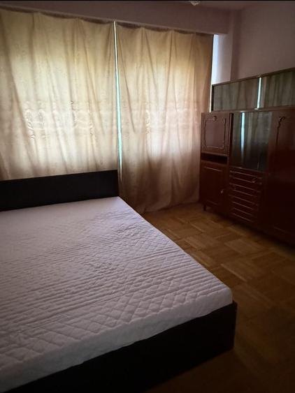 Apartament cu 2 camere decomandat în Decebal