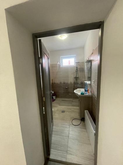 Casă cu 3 camere în Central