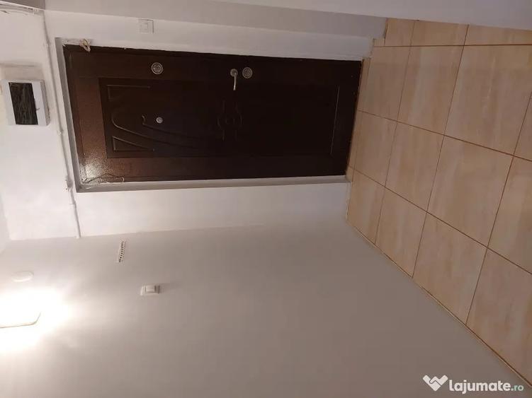 Apartament cu 2 camere decomandat în Ultracentral