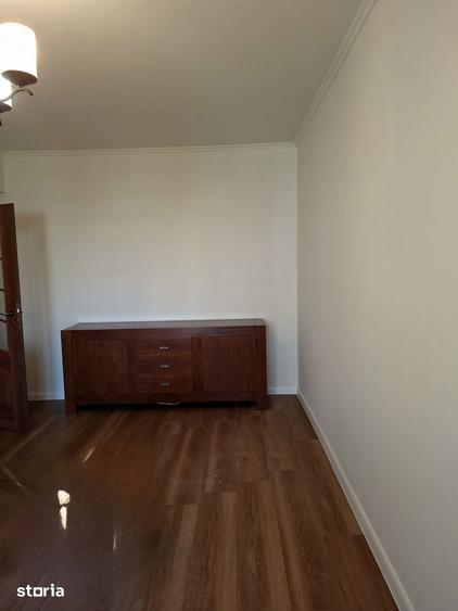 Apartament cu 2 camere decomandat în Calea București