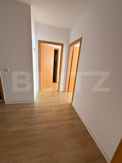Apartament cu 3 camere decomandat în Avantgarden