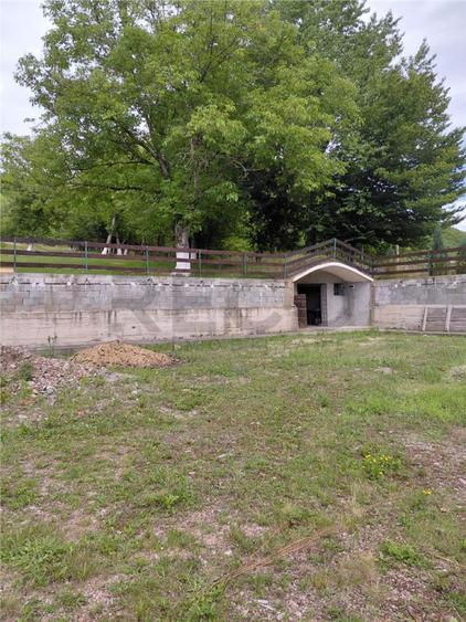 Reco Teren Intravilan Bulz cu Lac si o priveliste deosebita - 1