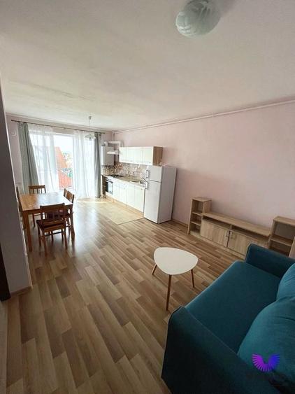 Apartament cu 2 camere decomandat, mobilat în Lazaret