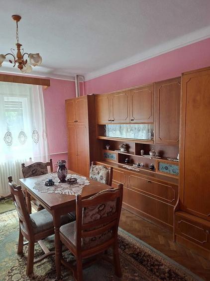 Casă cu 3 camere în Botizului