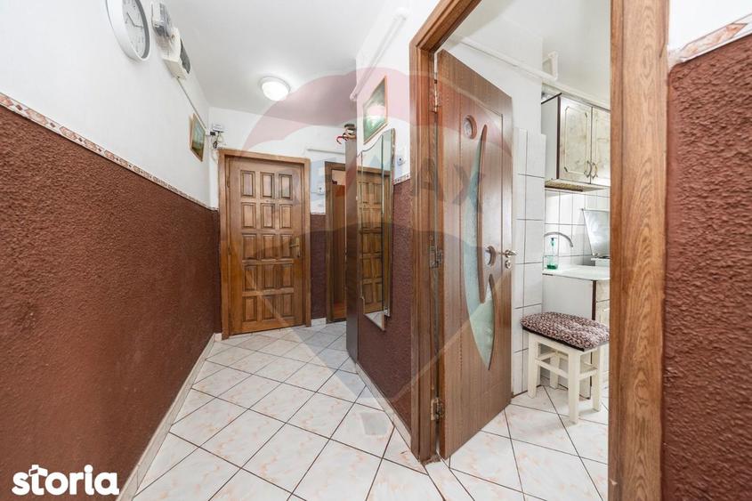 Apartament decomandat - mobilat utilat de vanzare - 1