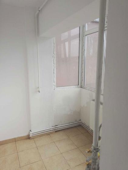 Vand Apartament 2 Camere Filiasi - 3