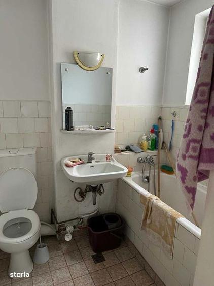 Vand apartament 3 camere Onesti - 8