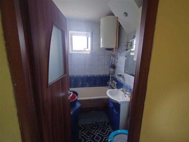 Apartament 3 camere zona linistita - 9